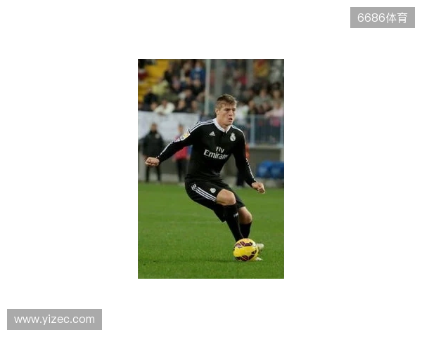 阿斯:阿隆索对赫伊森绝对信任,皇马也并不担心他的状态 阿斯:阿隆索对赫伊森绝对信任,皇马也并不担心他的状态